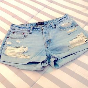 ABERCROMBIE & FITCH Ames Low Rise Boyfriend Shorts PERFECT
